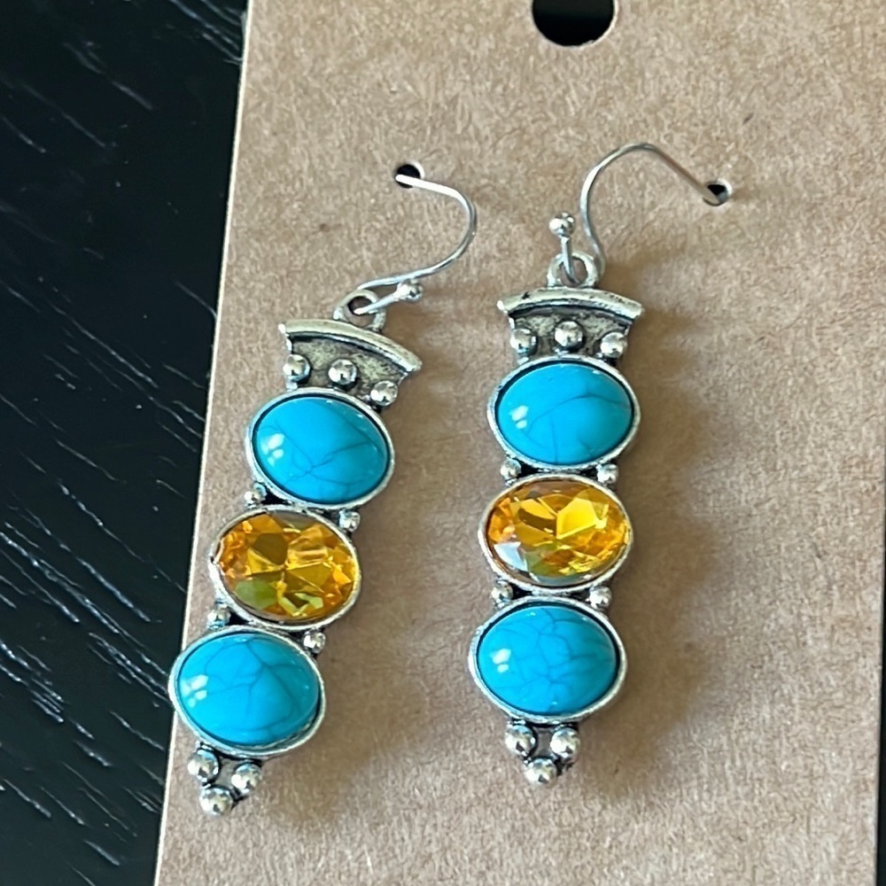 VINTAGE style faux turquoise and stone earrings-NWT